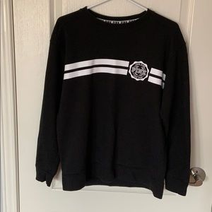 pink crew neck sweater